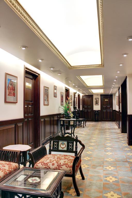 Palace On Ganges - Heritage Hotel Varanasi Ngoại thất bức ảnh