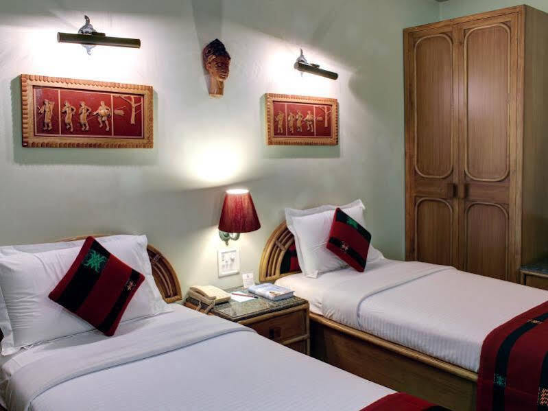Palace On Ganges - Heritage Hotel Varanasi Ngoại thất bức ảnh